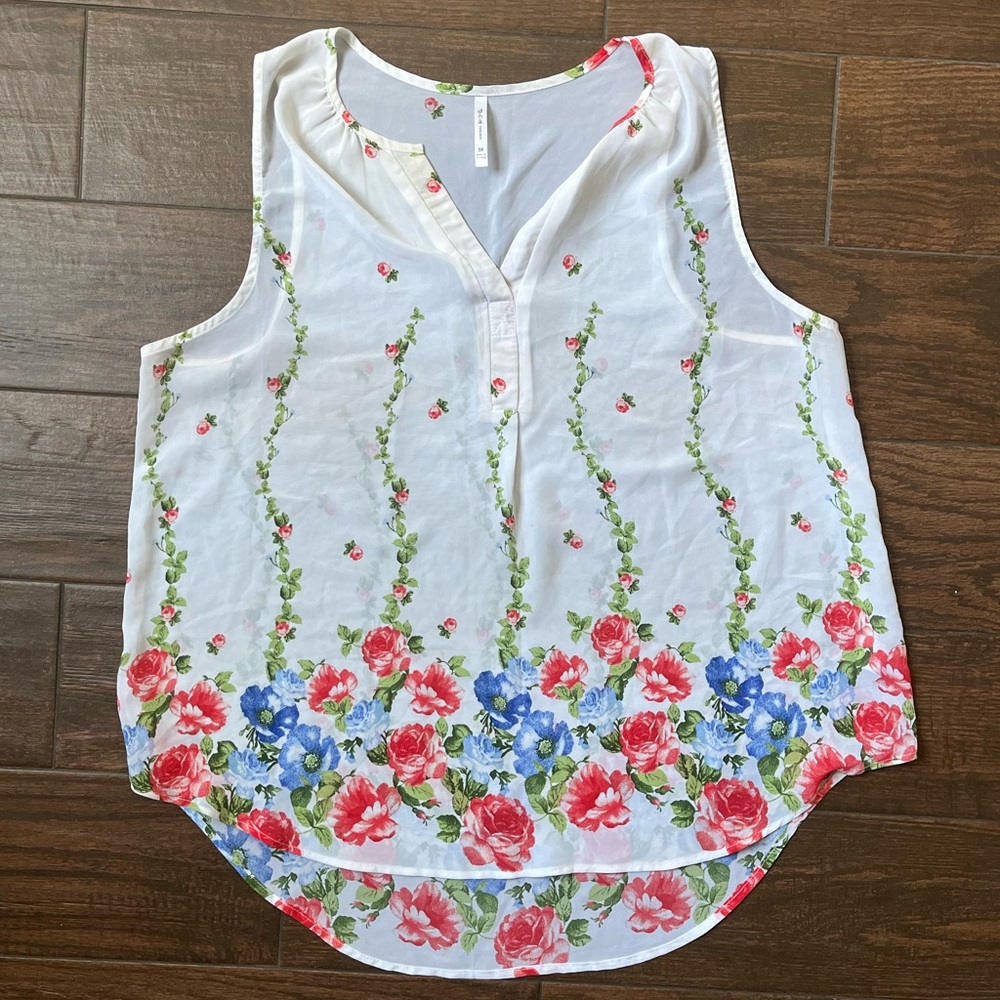 Ana Colorful floral sleeveless blouse